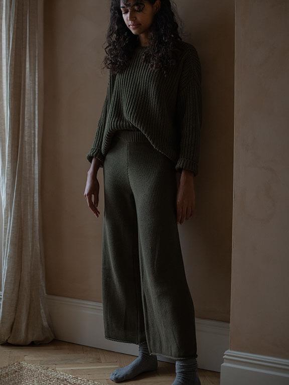 Outlet | The Wide Leg Knit Trouser - Women's